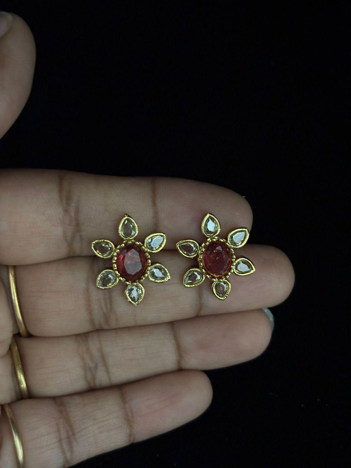 Antique Shade Flower Studs, Set of 1 pair