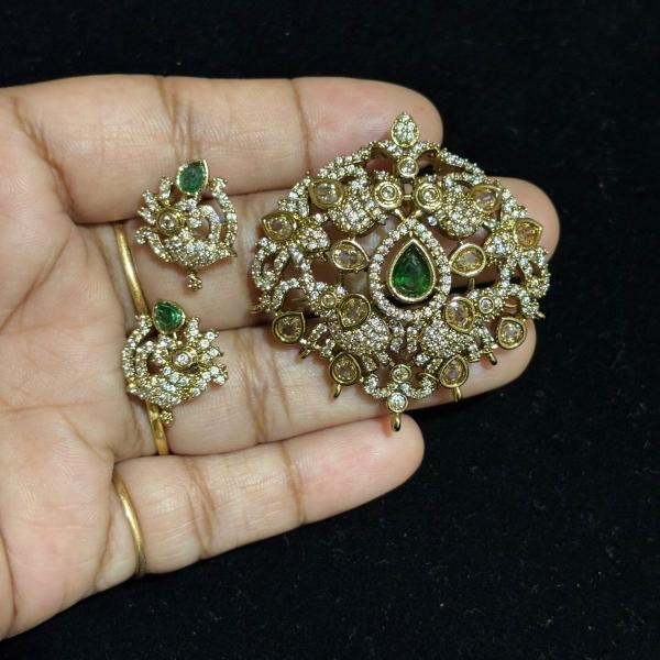 Victorian Mehandi finish  Pendant With Stud Earrings (Colours Available)