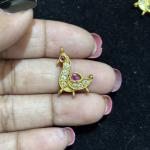 Gold Finish Peocock model Kundhan Pendant ( Random colour in this model you will receive)