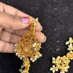 Gold Shade Pendant with Earrings