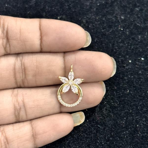 Anti-Tarnish Light Gold Shade Small Pendant , Sold By 1 Pc
