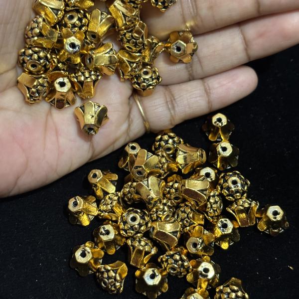 Bouquet Design Antique Nakshi Balls 10mm