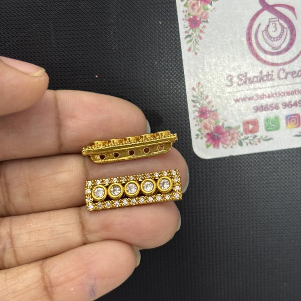 Victorian Finish Side Pendants, Set of 1 pair