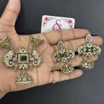 Victorian Heavy Pendants with earrings (Colours Available)