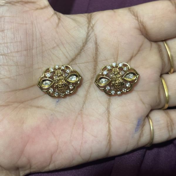 Victorian Lakshmi Devi Side Pendants, set of 1 pair
