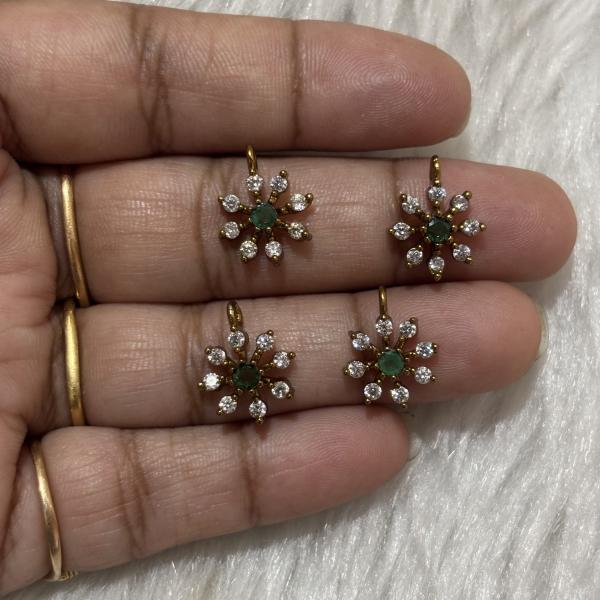 Antique Shade Snow Flakes, Colours Available, sold by 1 pc