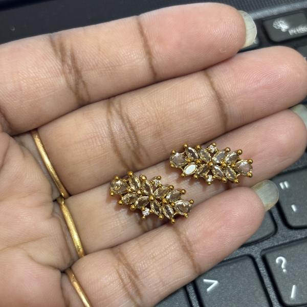 Victorian white stone  Side Brochures set 1 pair