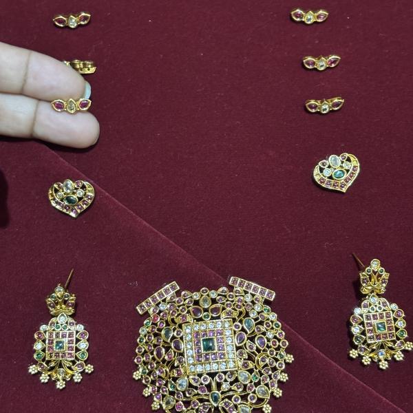 Kundan Pendant Gold Plated Jewel Set