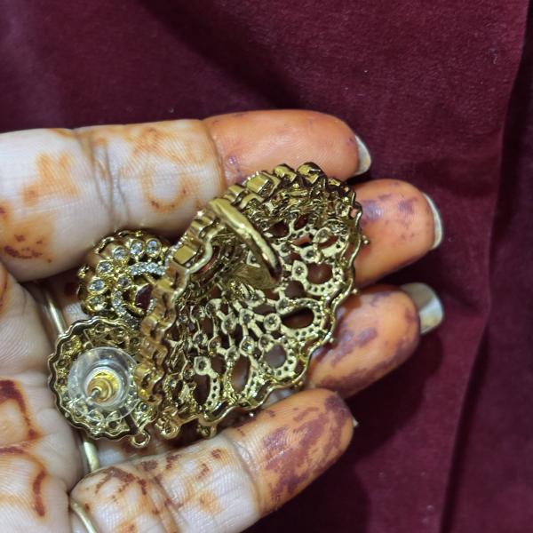 Victorian Mehandi finish Pendant With Stud Earrings (Colours Available)