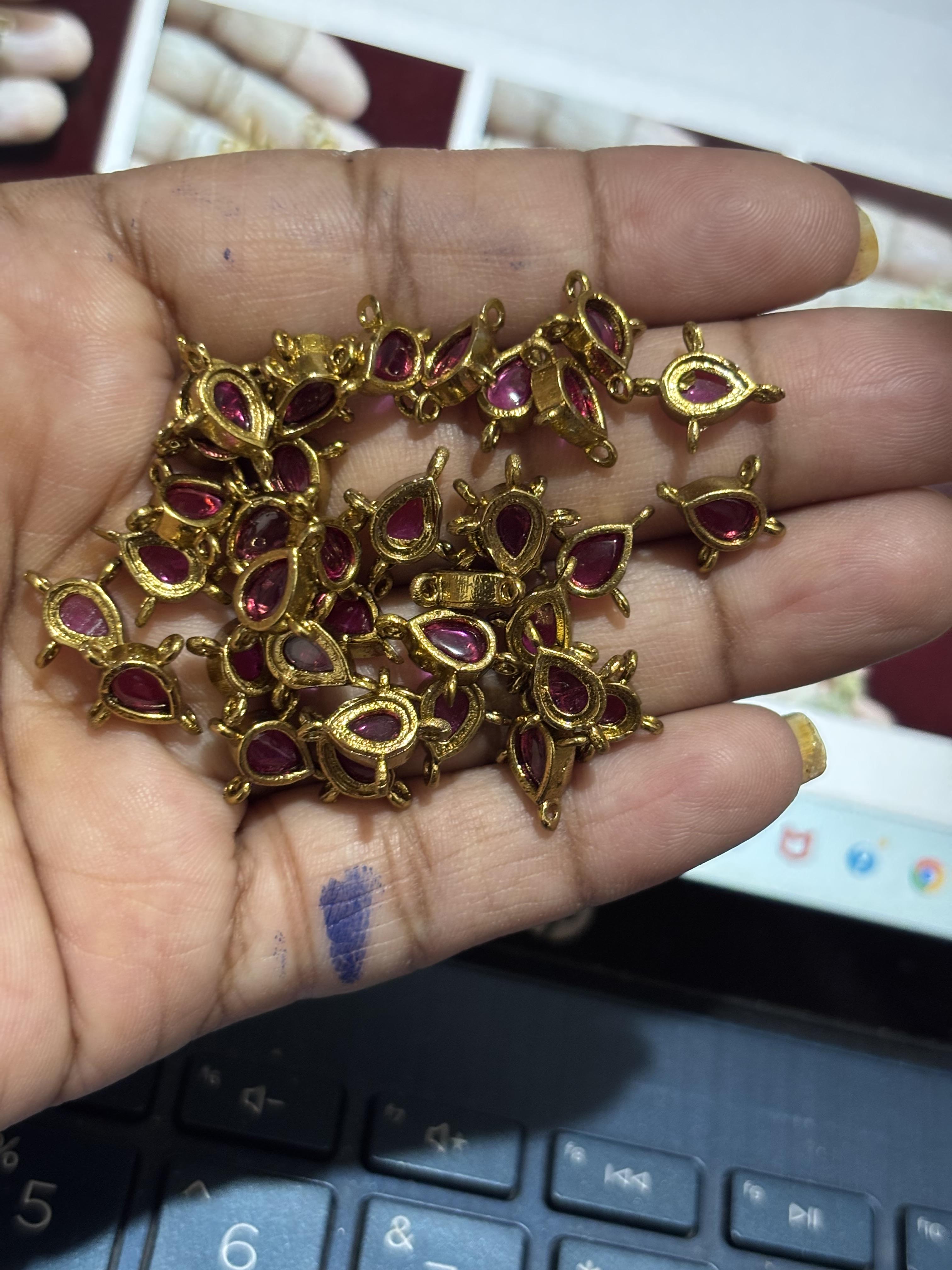 Antiques Shade Polki Drop with 4 sides Connectors