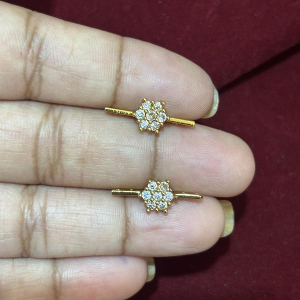 Flower shape Side Pendants, Set of 1 pair