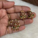 Kemppu stone Multi colour lotus pendant with Earrings