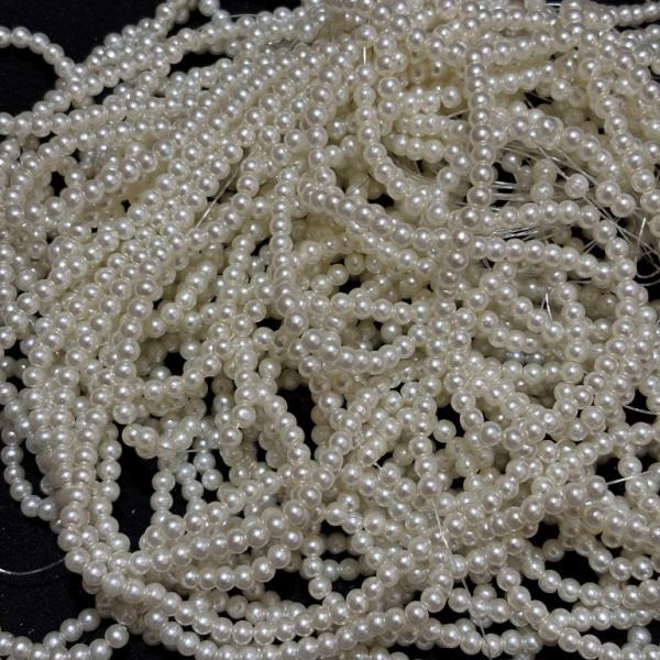 White Shade Round Pealrs 4mm