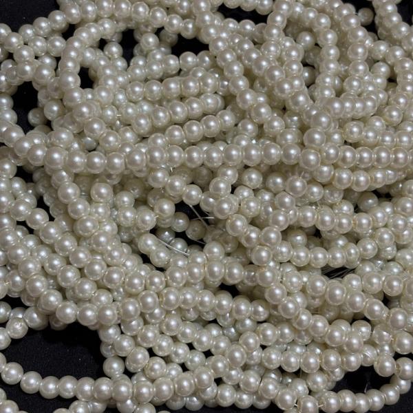 White Shade Round Pealrs 6mm